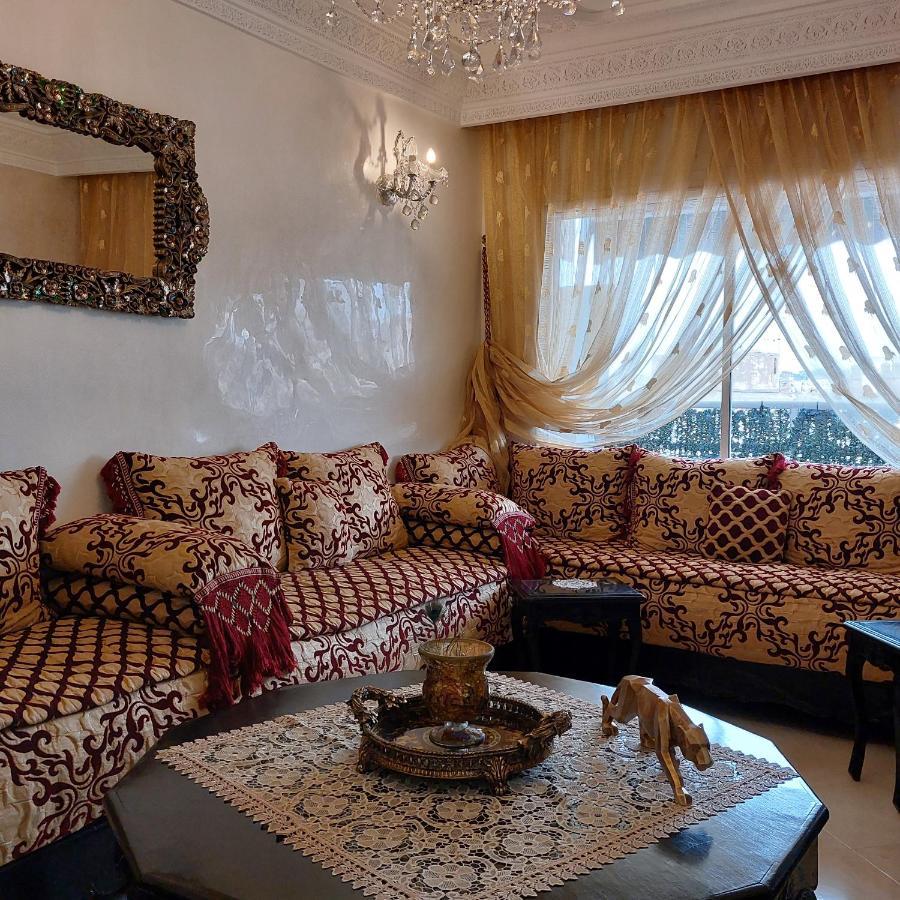 Appartement Au Coeur Du Centre Ville De Рабат Екстериор снимка