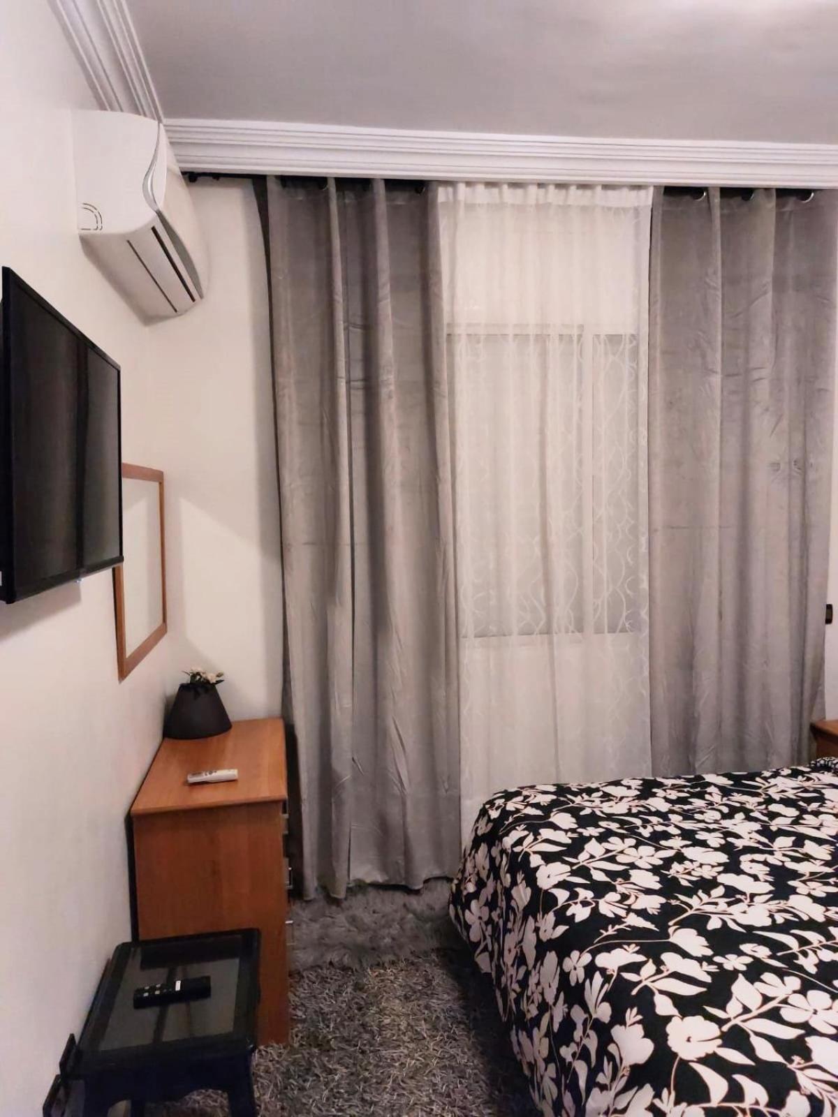 Appartement Au Coeur Du Centre Ville De Рабат Екстериор снимка